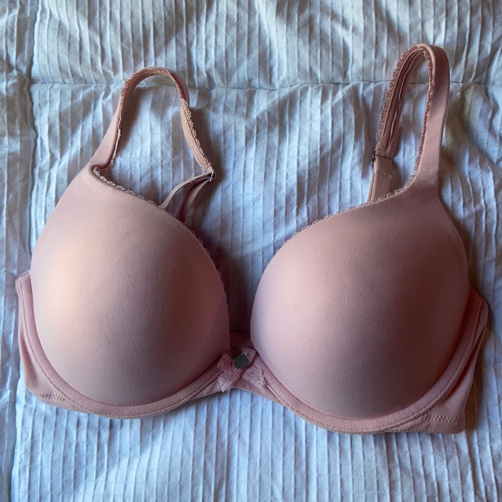 Victoria's Secret Blush Pink T-Shirt Bra
